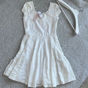 Sexy White dress by philosophy brand new